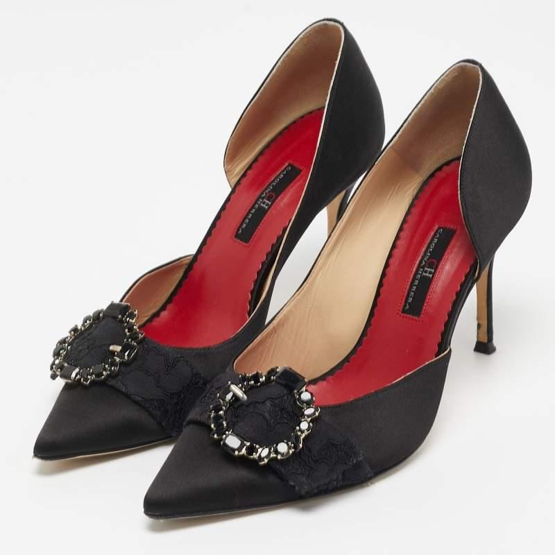 Complement your well put together outfit with these authentic CH Carolina Herrera shoes. Timeless and classy they have an amazing construction for enduring quality and comfortable fit.