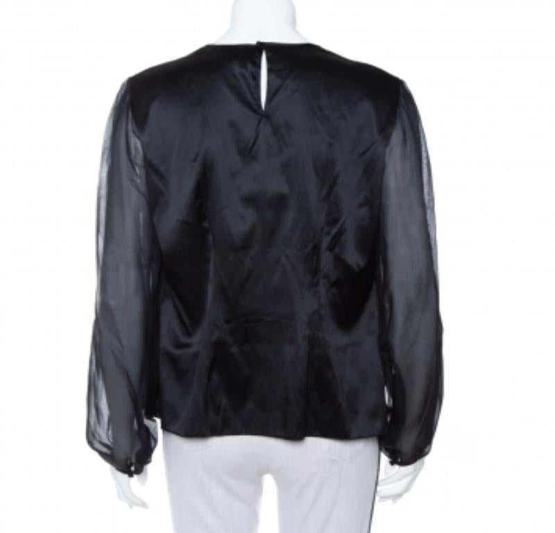 CH Carolina Herrera Black Satin Pleated Detail Top L In Good Condition For Sale In Dubai, Al Qouz 2