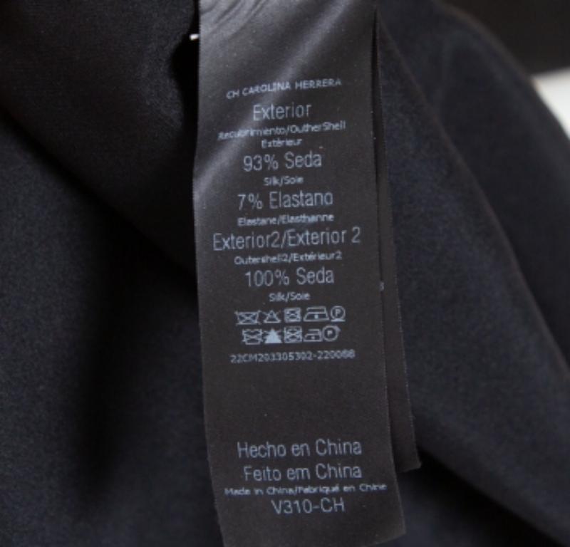 CH Carolina Herrera Black Satin Pleated Detail Top L For Sale 1
