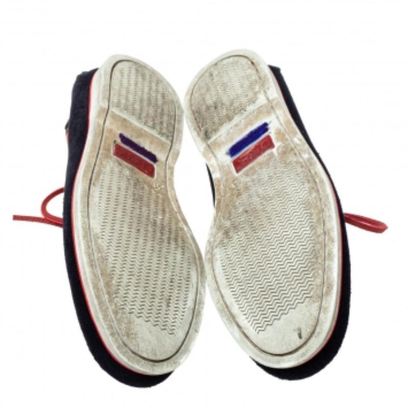 CH Carolina Herrera Black Suede Loafers Size 41 In Fair Condition For Sale In Dubai, Al Qouz 2