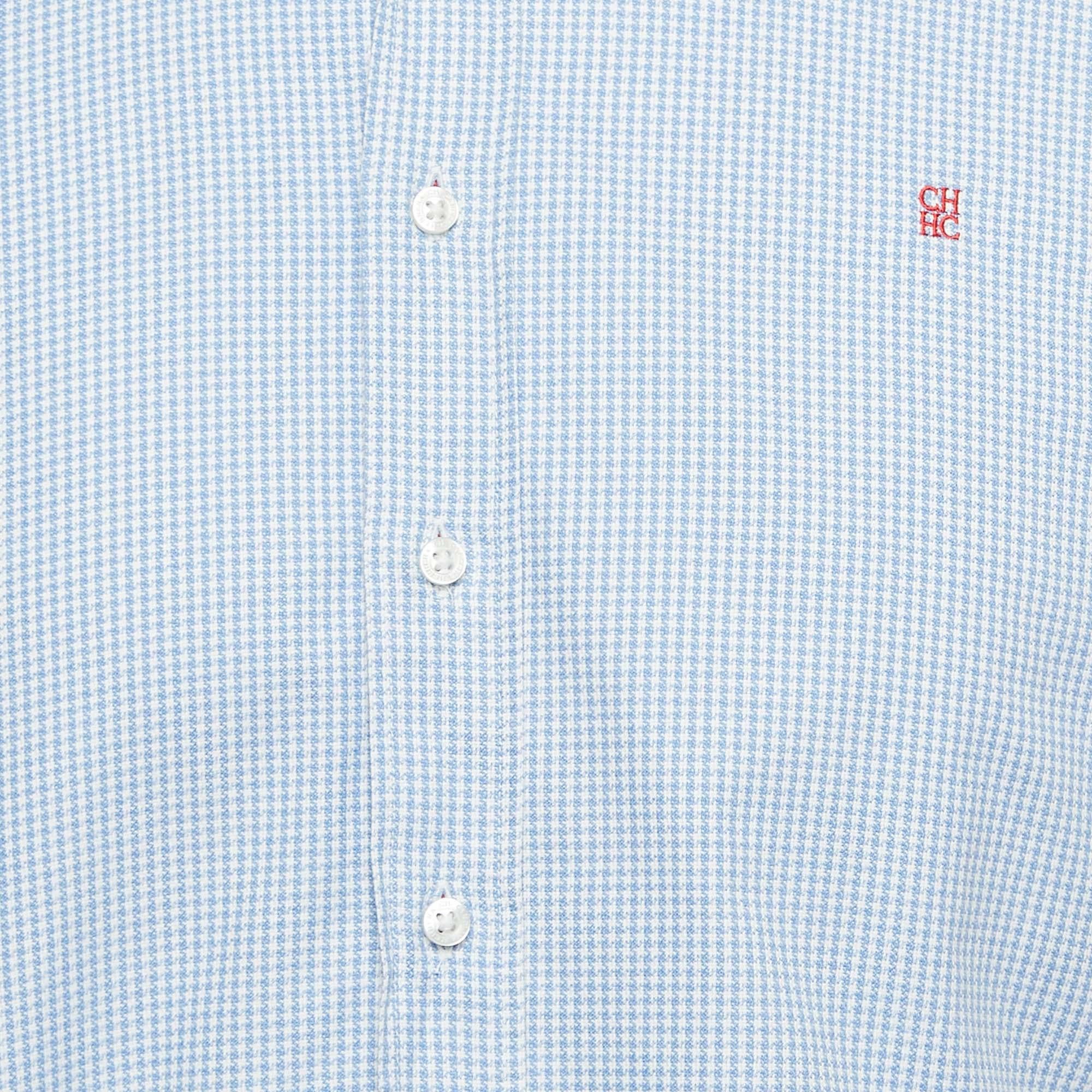 CH Carolina Herrera Blue Houndstooth Cotton Shirt S In Good Condition For Sale In Dubai, Al Qouz 2