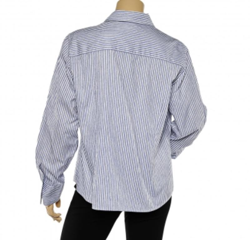 Grigio CH Carolina Herrera - Camicia a righe blu in cotone con bottoni XL in vendita