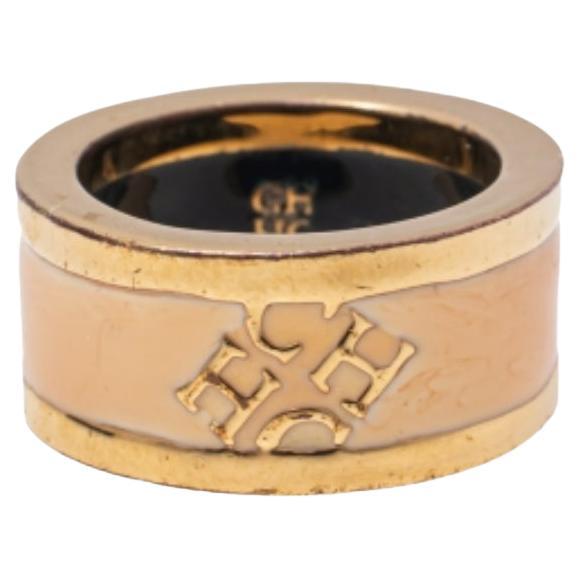 CH Carolina Herrera Cream Enamel Gold Tone Band Ring Size 56