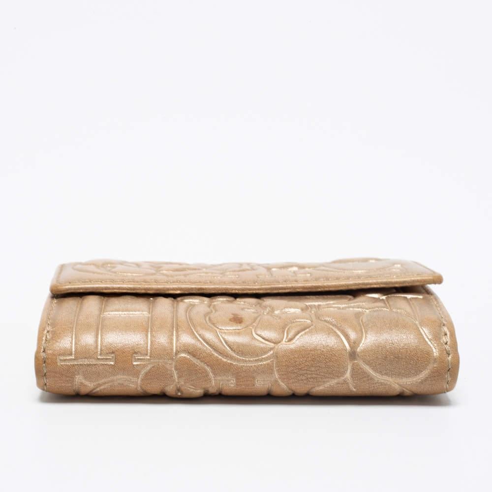 CH Carolina Herrera Gold Floral Embossed Leather Flap Compact Wallet 4