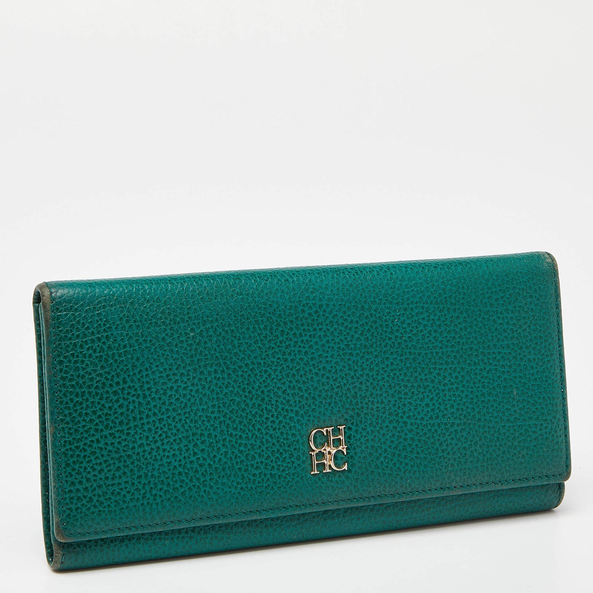 Verde Portafoglio continentale con patta in pelle verde CH Carolina Herrera in vendita