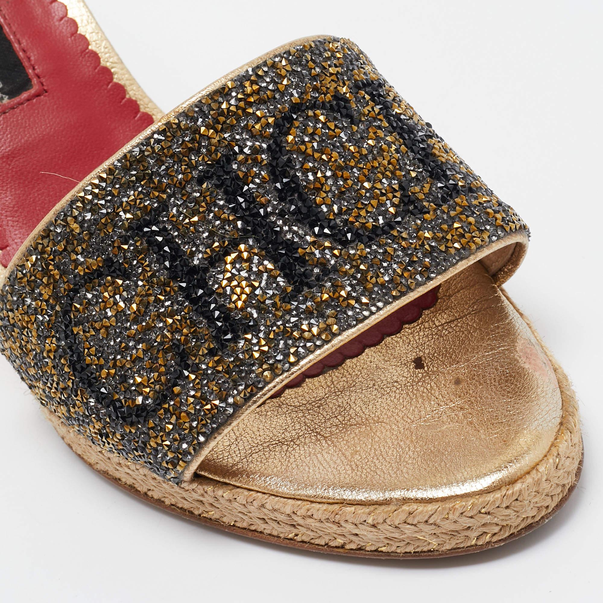 CH Carolina Herrera Sandalias de piel metalizada con cuña y alpargata talla 39 en venta 2