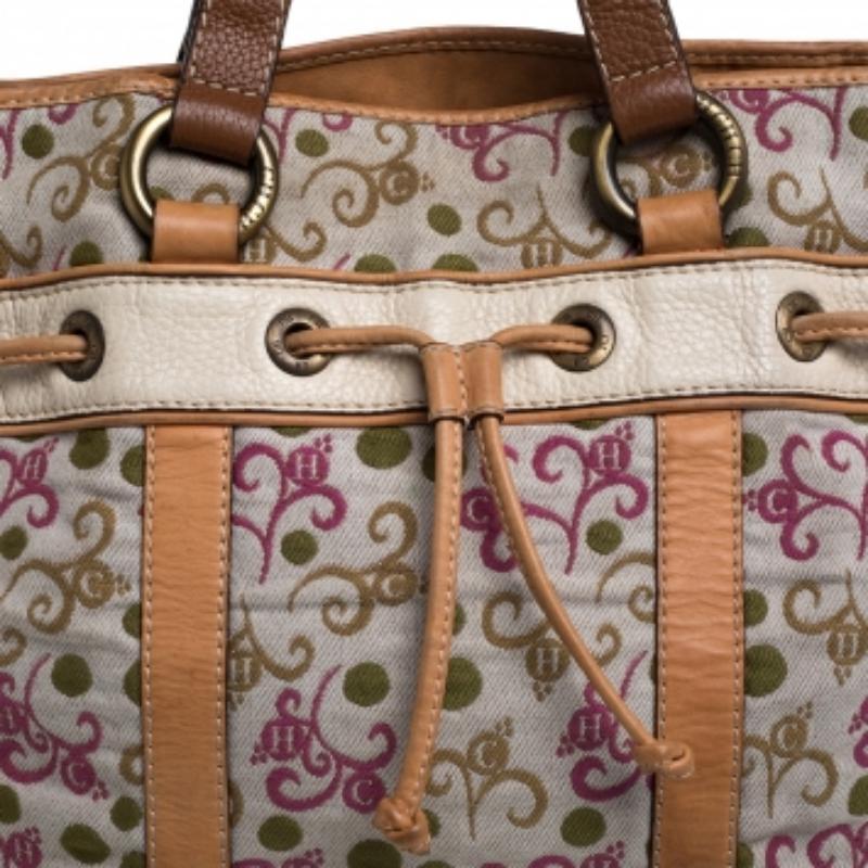CH Carolina Herrera Multicolor Embroidered Fabric and Leather Trim Tote For Sale 1