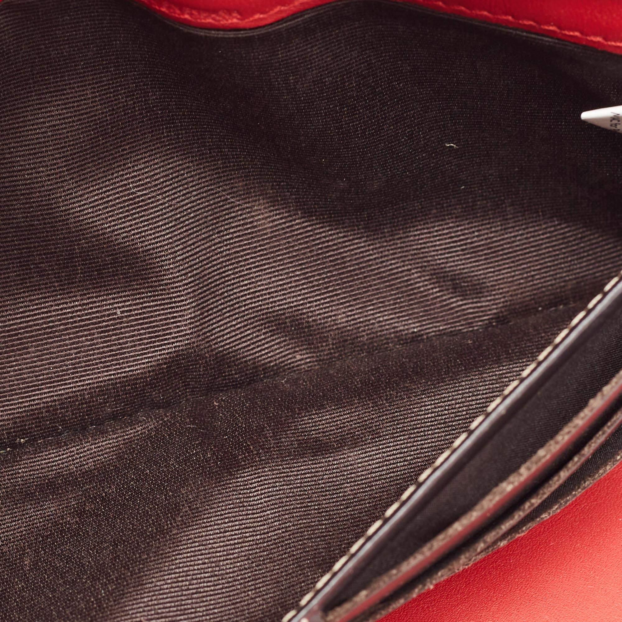 CH Cartera Continental de Lona y Piel con Monograma Multicolor Carolina Herrera Marrón en venta