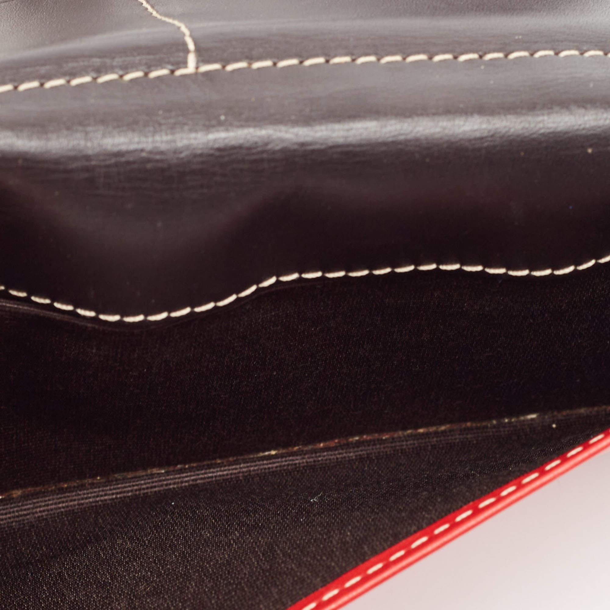 CH Cartera Continental de Lona y Piel con Monograma Multicolor Carolina Herrera en Bastante bueno estado para la venta en Dubai, Al Qouz 2