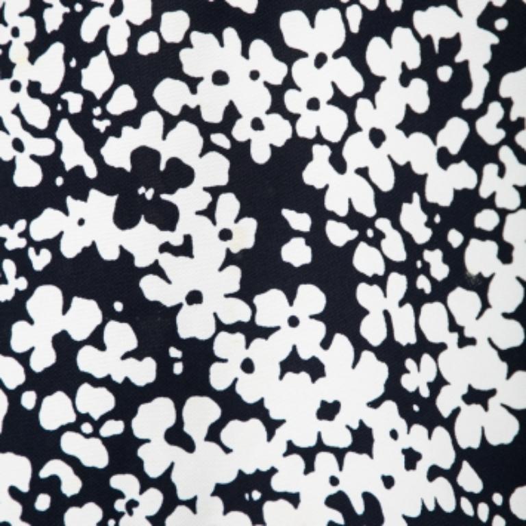CH Carolina Herrera Top carré à imprimé floral marine et blanc M en vente 1