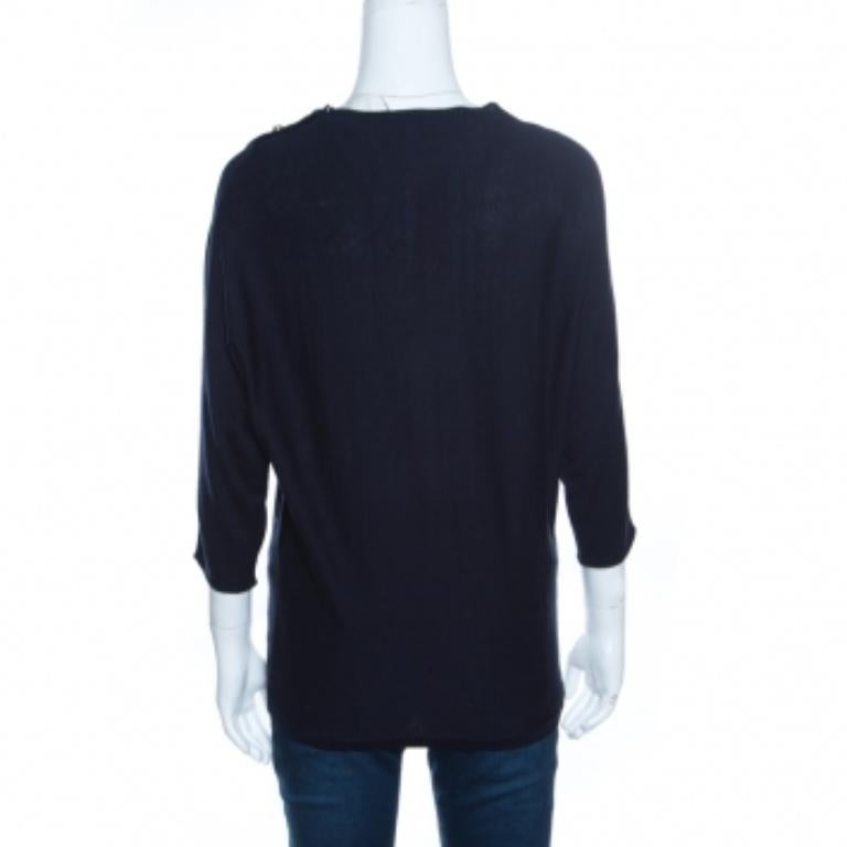 CH Carolina Herrera Maglia blu navy con bottoni dorati e dettaglio manica dolman XS In condizioni buone in vendita a Dubai, Al Qouz 2