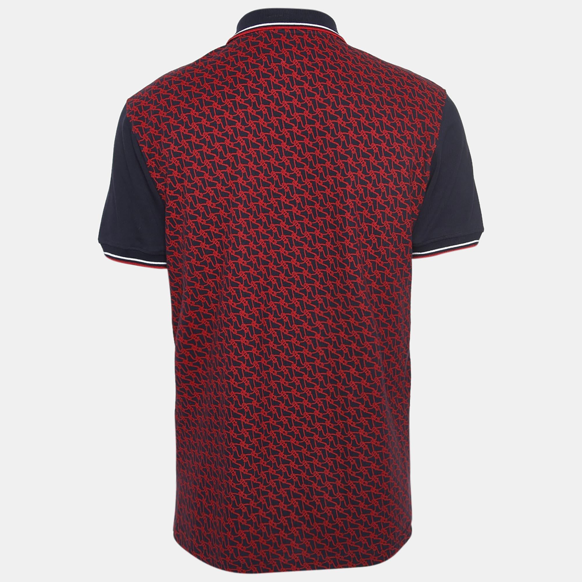 Whether you want to go out on casual outings with friends or just want to lounge around, this t-shirt is a versatile piece and can be styled in many ways. It has been made using fine fabric. 
