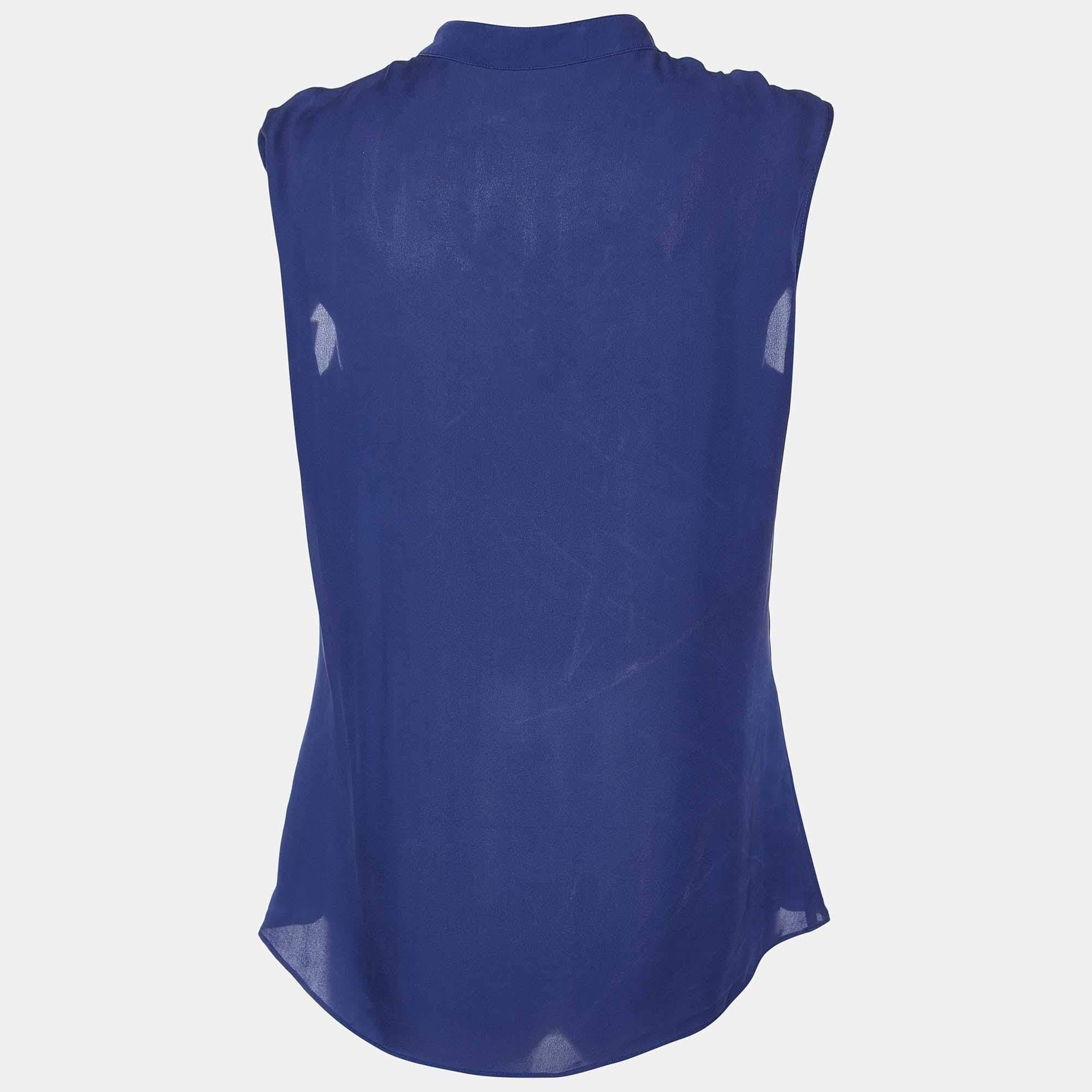 Indossa questa camicetta firmata per trovare stile e comfort. Realizzata con i migliori tessuti, la creazione è stata curata nei minimi dettagli. Abbinalo a pantaloni e tacchi.
