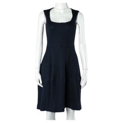 CH Carolina Herrera Marineblaues aus strukturierter Baumwolle ausgestelltes Kleid S