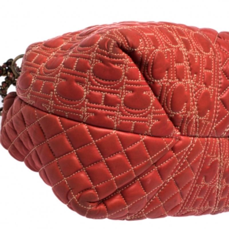 CH Carolina Herrera Tote con manico a catena in pelle arancione in vendita 3