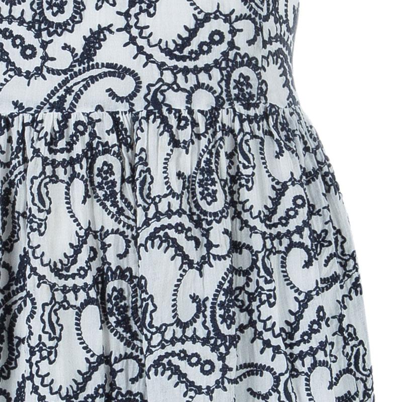 CH Carolina Herrera Paisley Embroidered Dress L In Good Condition In Dubai, Al Qouz 2