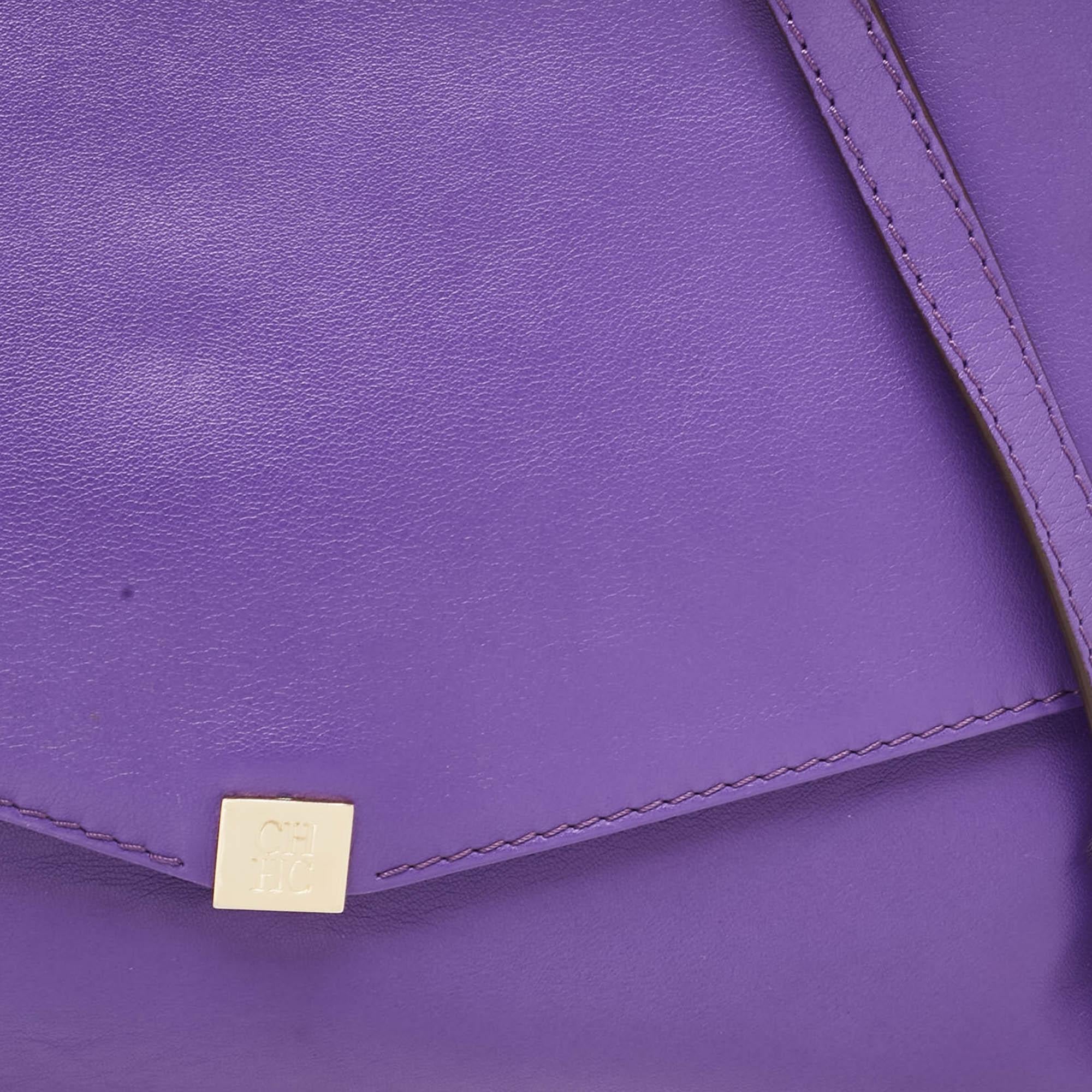 CH Carolina Herrera Purple Leather Flap Shoulder Bag For Sale 1