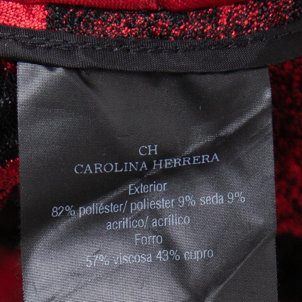 CH Carolina Herrera Red & Black Floral Crinkled Brocade Flared Maxi Dress L In Excellent Condition In Dubai, Al Qouz 2