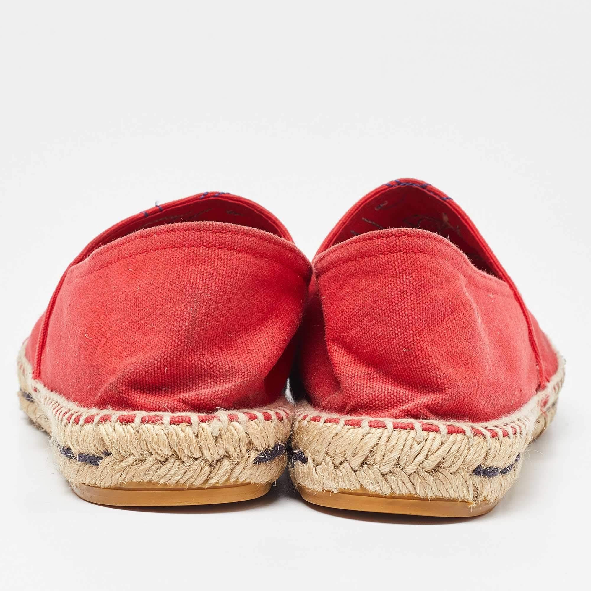Carolina Herrera Espadrille plates en toile rouge, taille 40 Pour femmes en vente