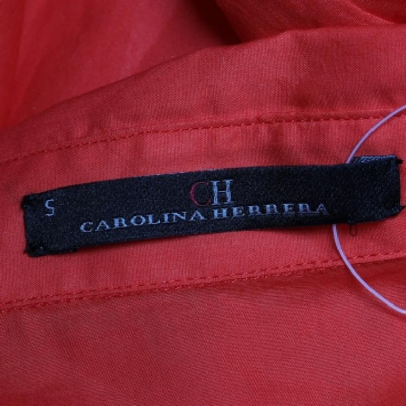 CH Carolina Herrera - Camicia oversize in cotone rosso S In condizioni ottime in vendita a Dubai, Al Qouz 2