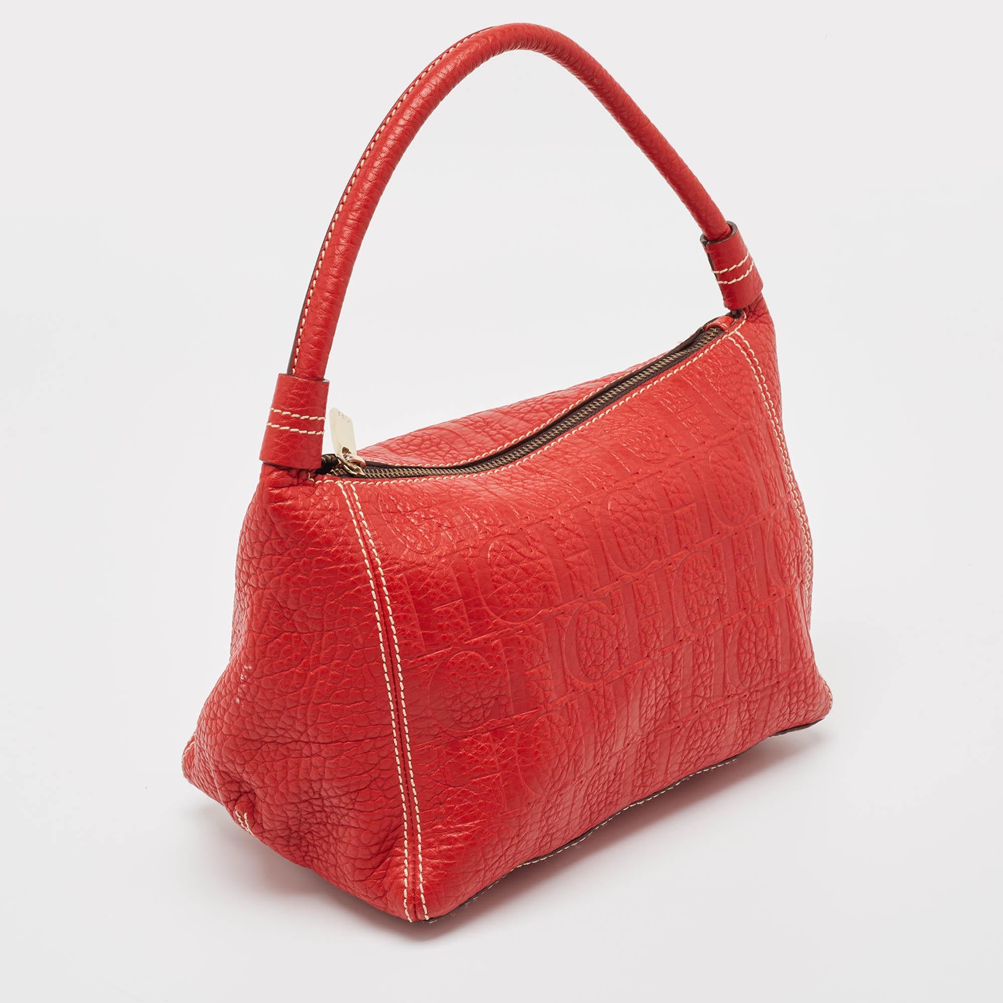 CH Carolina Herrera Red Leather Shoulder Bag In Fair Condition In Dubai, Al Qouz 2
