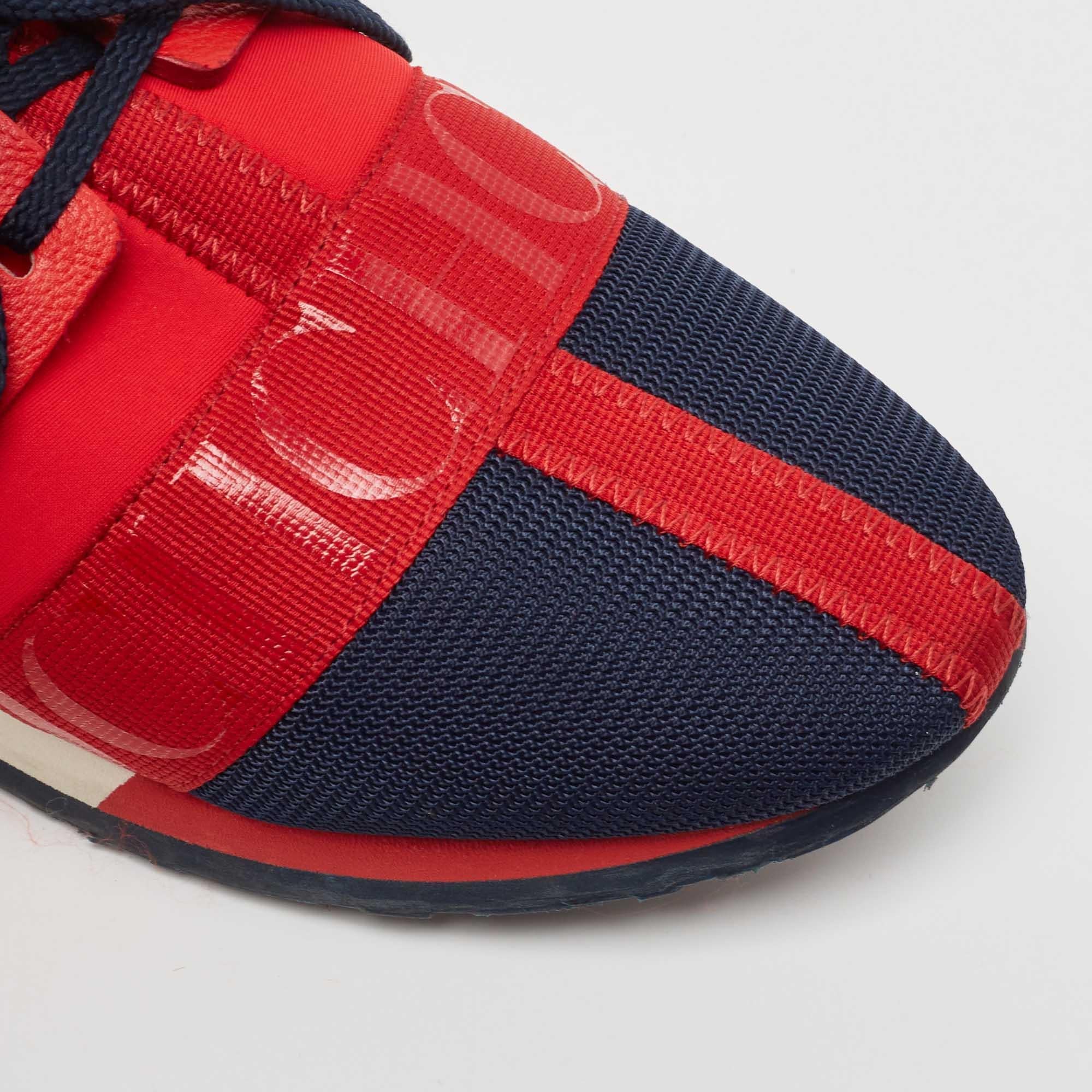 CH Carolina Herrera Red/Navy Blue Leather and Suede Low Top Sneakers Size 36 For Sale 2
