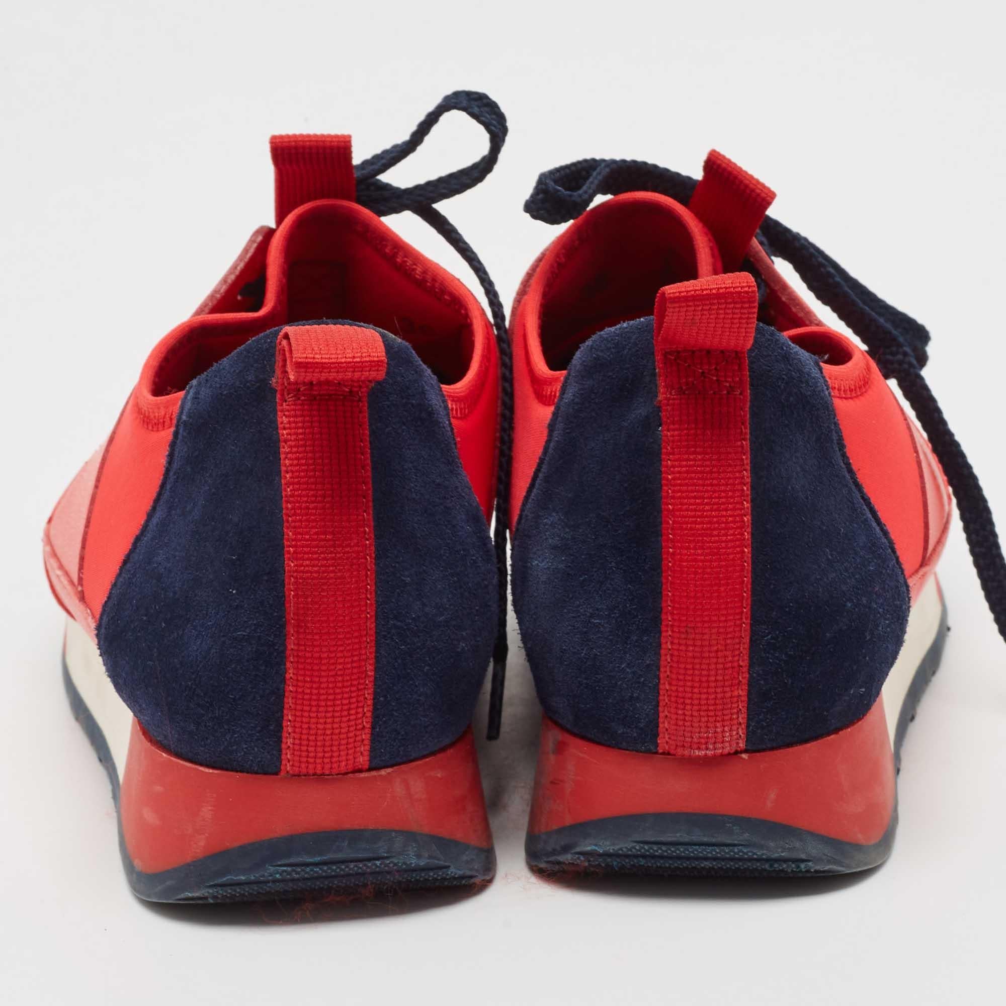 CH Carolina Herrera Red/Navy Blue Leather and Suede Low Top Sneakers Size 36 For Sale 3