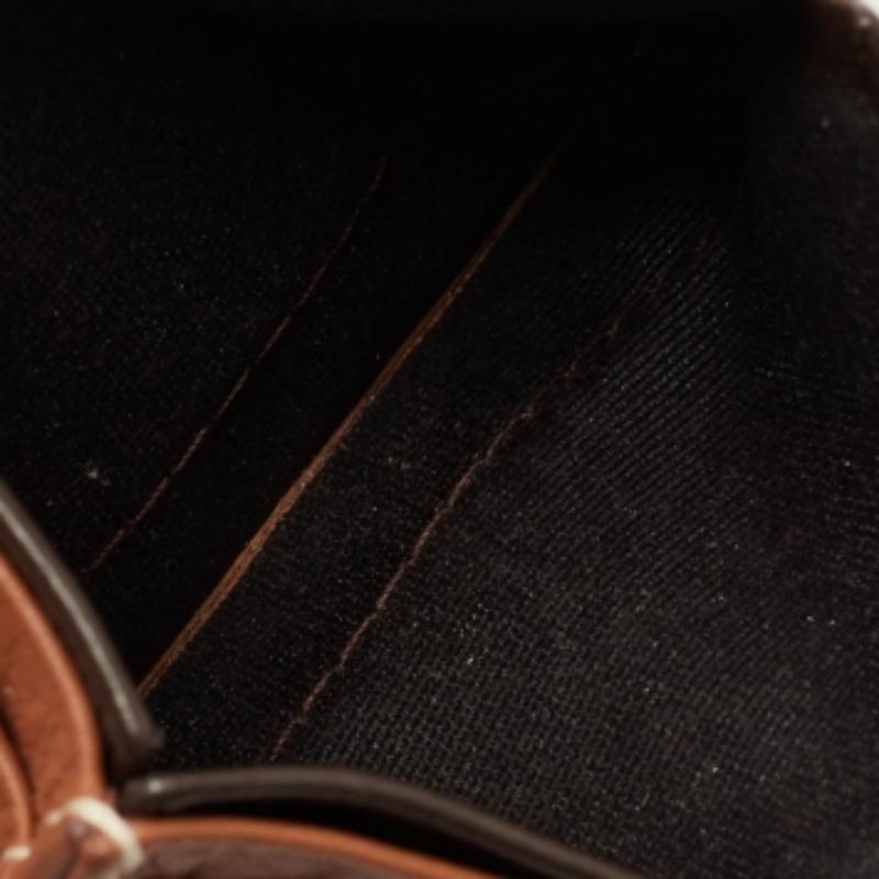 CH Carolina Herrera Tan Monogram Embossed Leather Card Holder For Sale 4