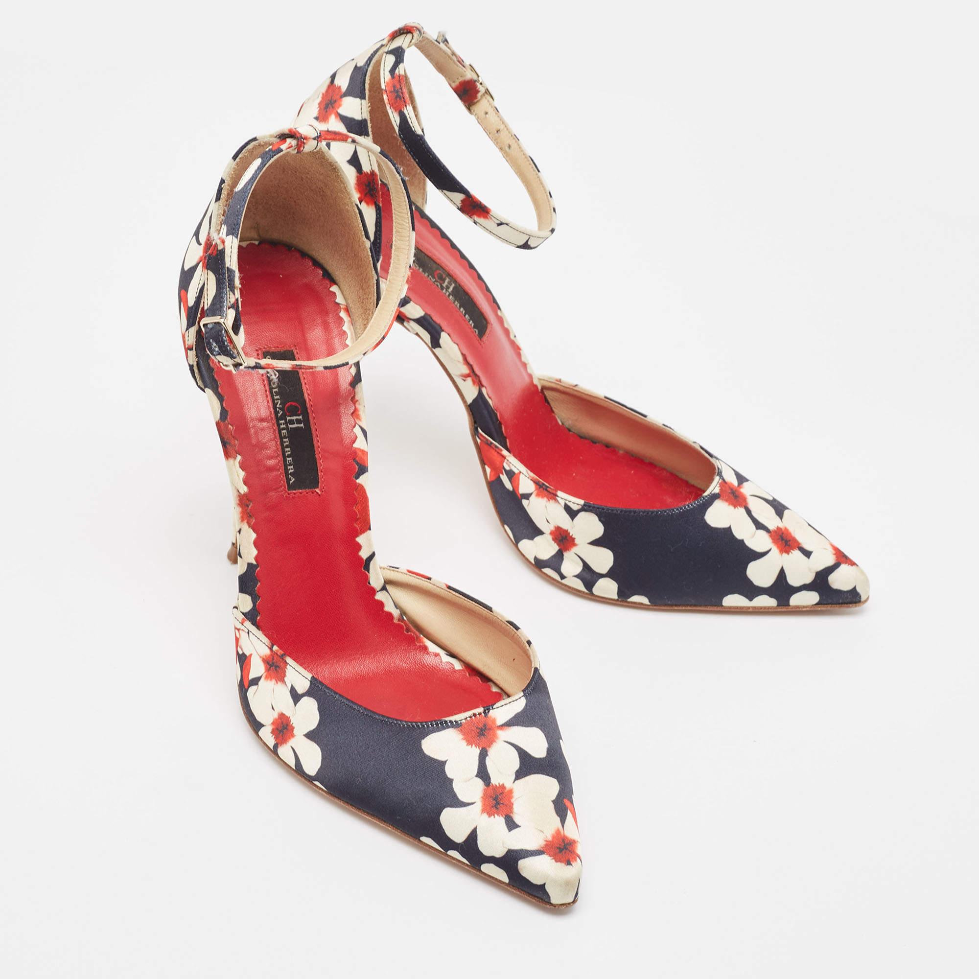 CH Carolina Herrera Tricolor Floral Print Satin Ankle Strap Pumps Size 37 In Good Condition For Sale In Dubai, Al Qouz 2