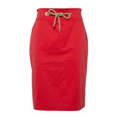 Carolina Herrera - Jupe vintage en coton rouge avec nœud papillon à la taille et longueur genou, taille L, CH