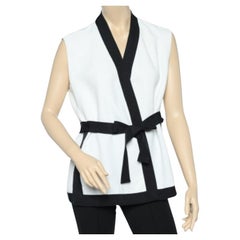 CH Carolina Herrera Encogimiento de hombros sin mangas con ribete de contraste blanco M