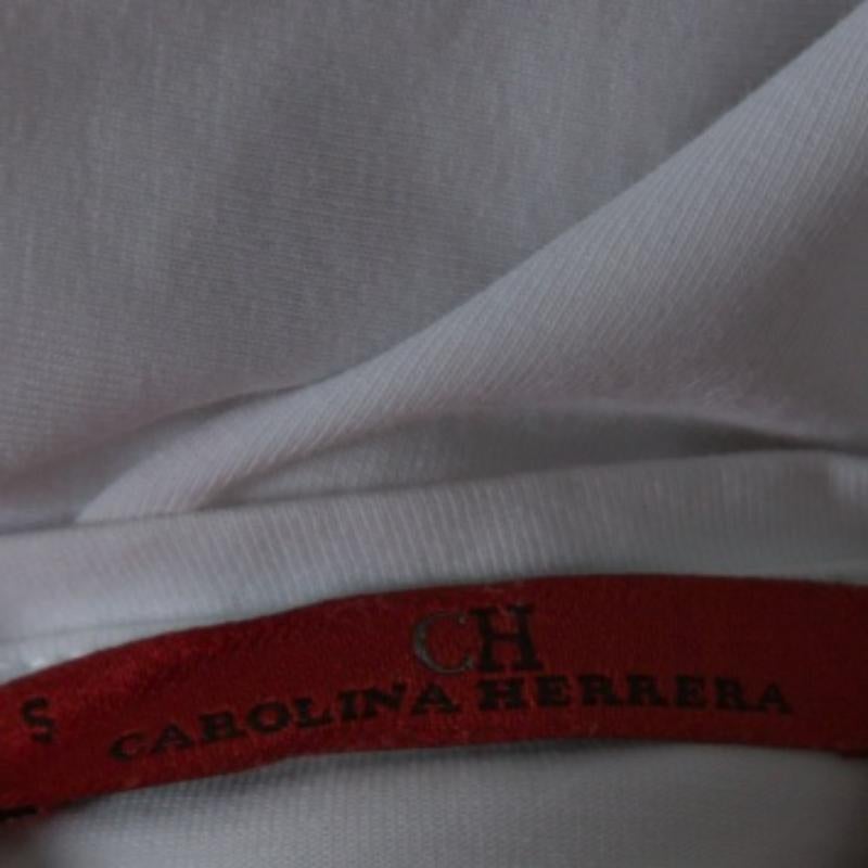 Gris CH Carolina Herrera White Cotton Embroidered Logo Detail T-Shirt S en vente
