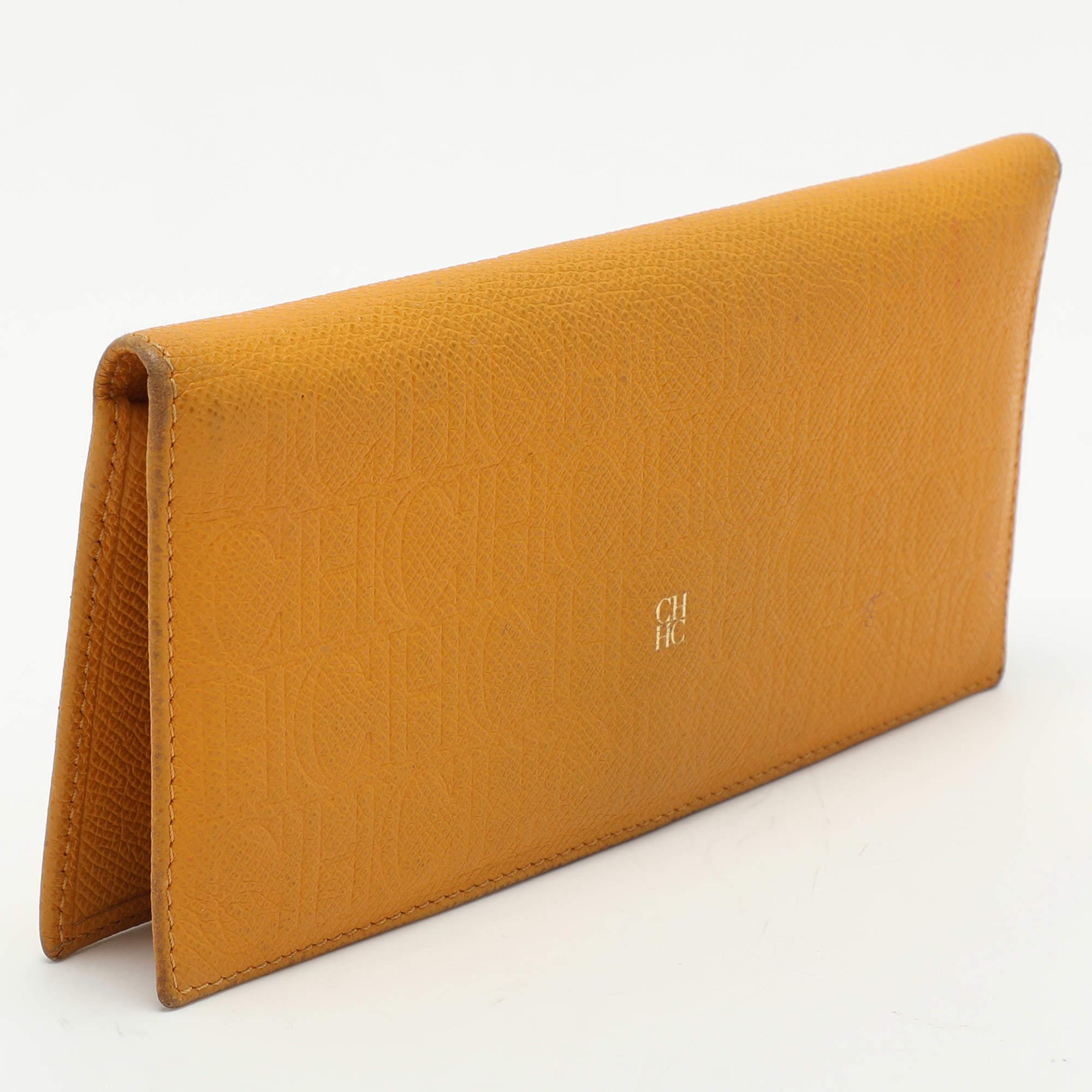 CH Carolina Herrera Yellow Embossed Leather Wallet For Sale 2