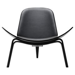 CH07 Shell Chair in Oak Painted Black with Foam Seat by Hans J. Wegner