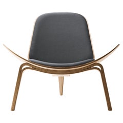 CH07 Shell Chair in Oiled Oak with Foam Seat by Hans J. Wegner