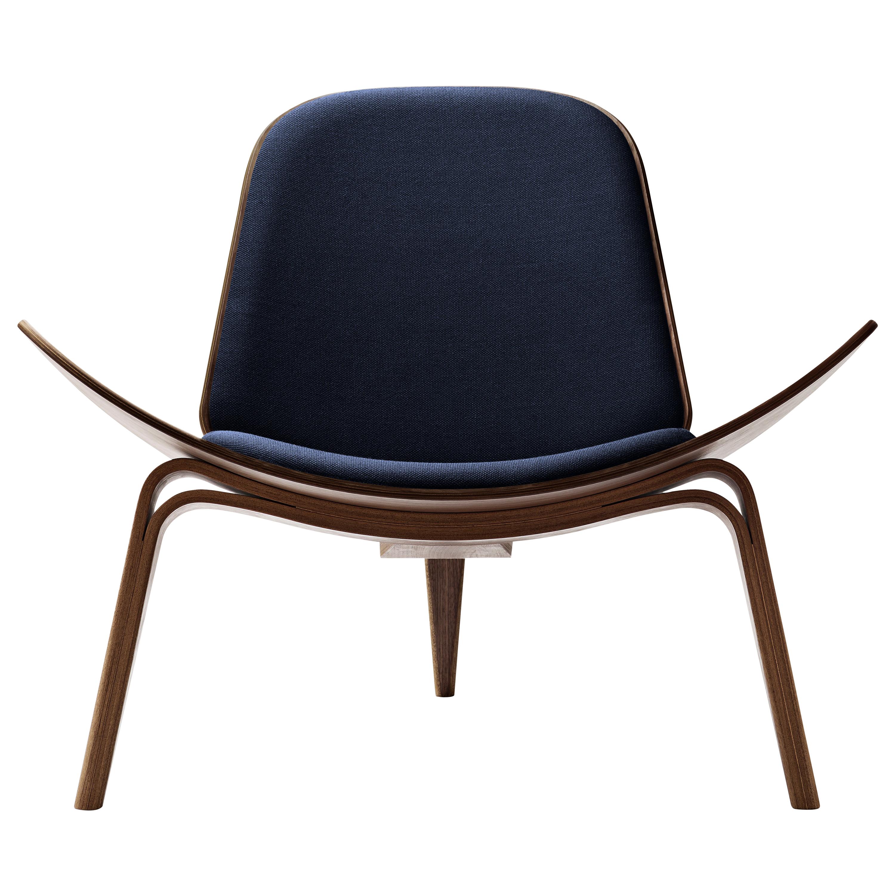 Blue (Kvadrat Canvas 794) CH07 Shell Chair in Walnut Oil with Upholstered Seat by Hans J. Wegner