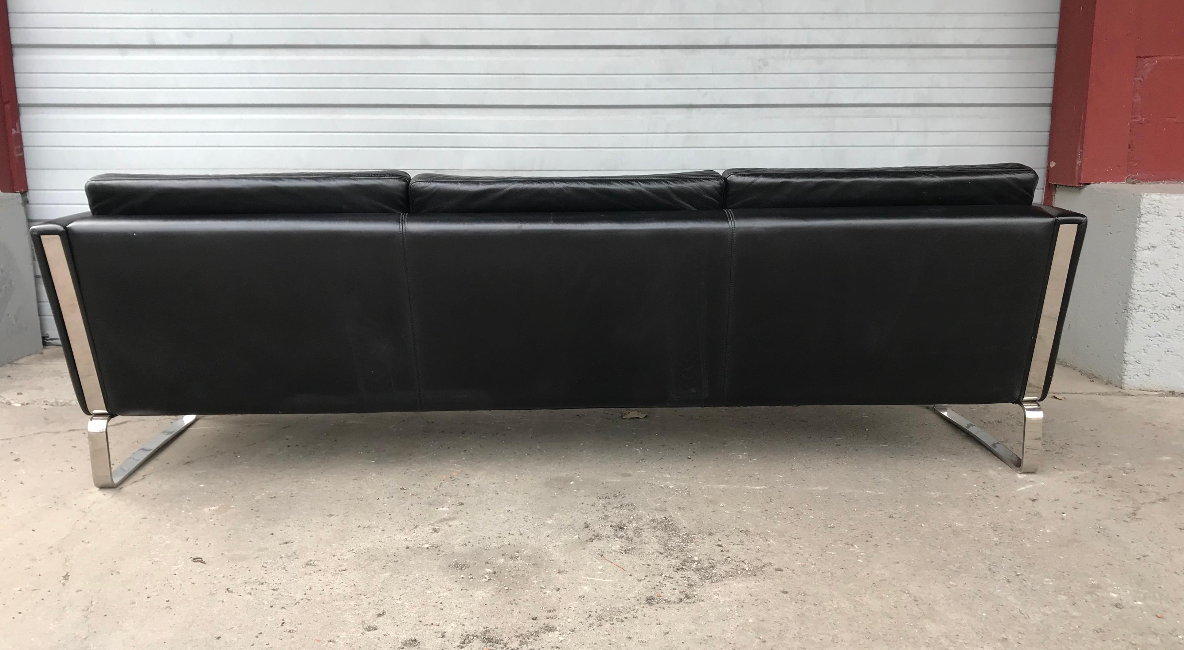 Danish ch103 3-Seat Sofa Design Hans Wegner, 1970, Black Leather and Chromed Steel