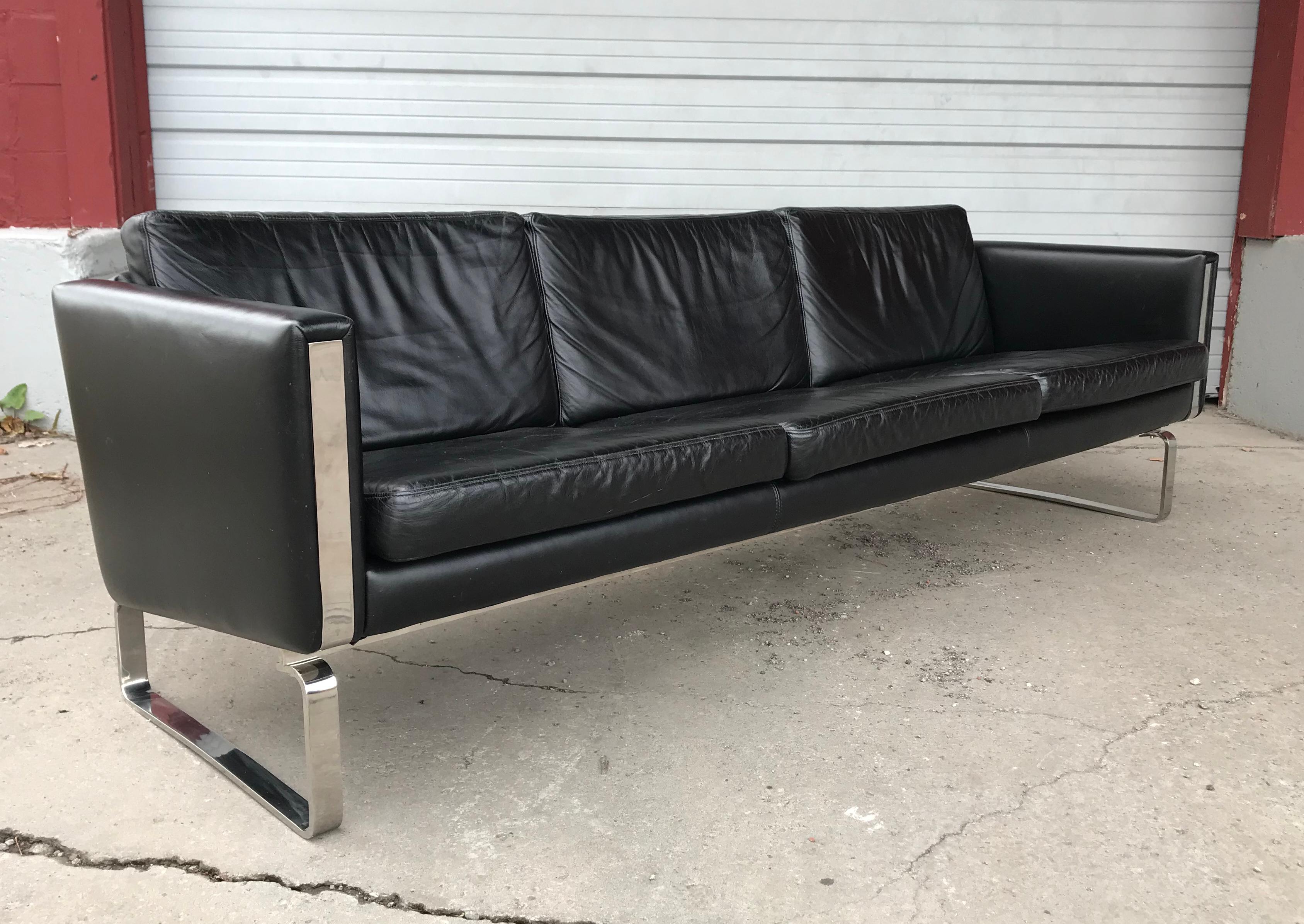ch103 3-Seat Sofa Design Hans Wegner, 1970, Black Leather and Chromed Steel 3