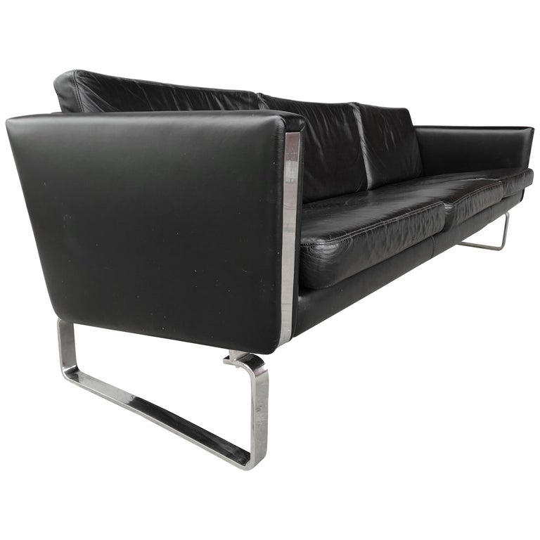 ch103 3-Seat Sofa Design Hans Wegner, 1970, Black Leather and Chromed Steel  For Sale at 1stDibs