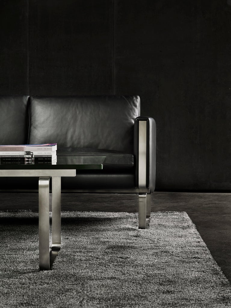 CH104 4Seat Sofa in Stainless Steel Frame with Leather Seat by Hans J