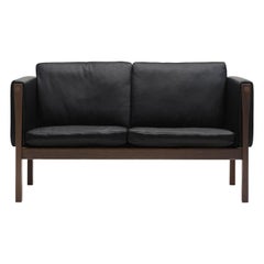 CH162 Sofa in Walnut Oil Frame with Leather Upholstery by Hans J. Wegner