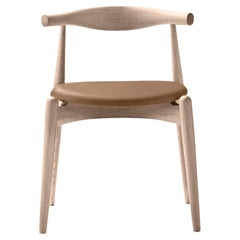 CH20 Elbow Chair in Oak Soap with Thor 325 Leather Seat by Hans J. Wegner