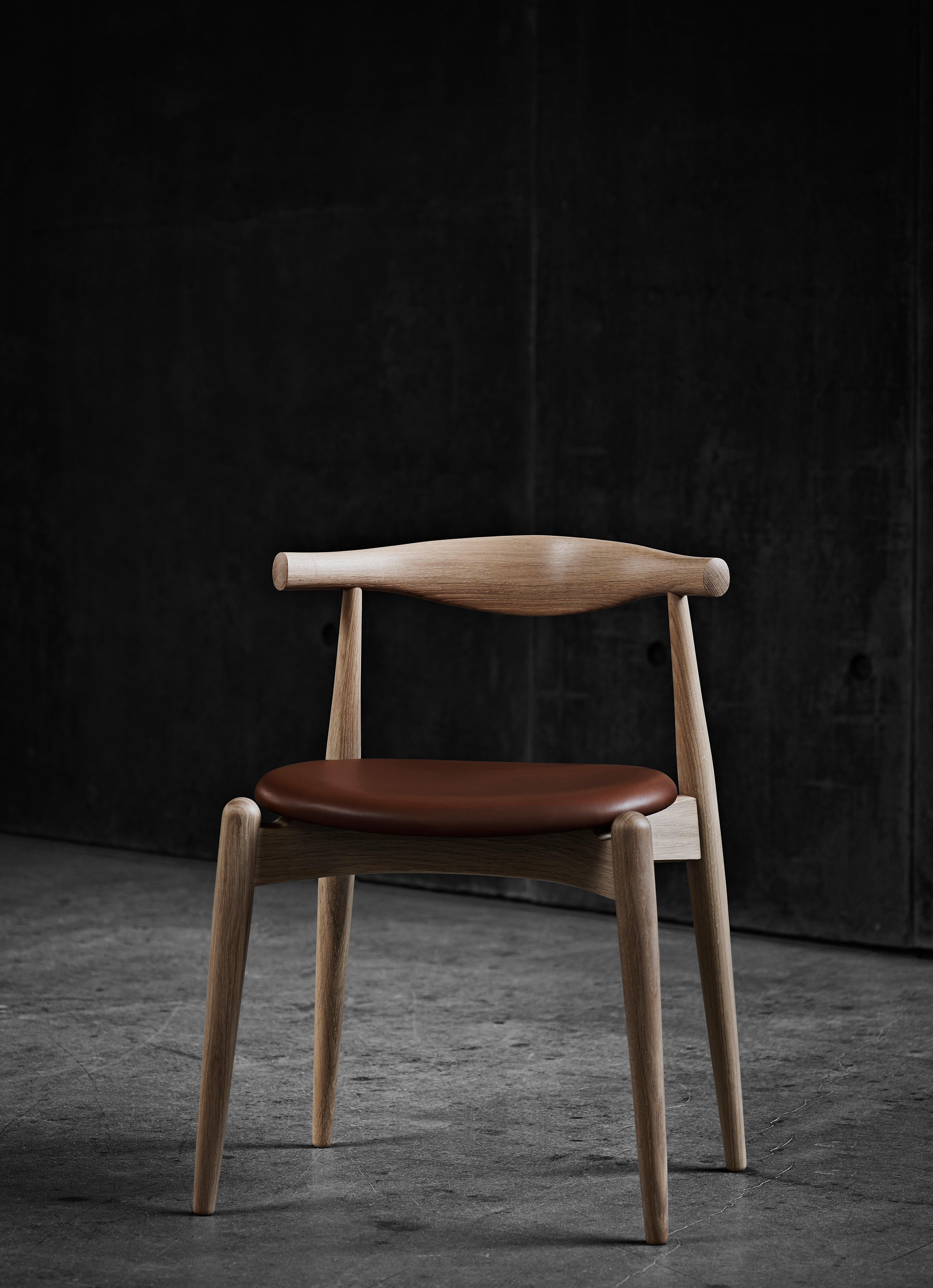 CH20 Elbow Chair in Oiled Oak with Thor 301 Leather Seat by Hans J. Wegner 1