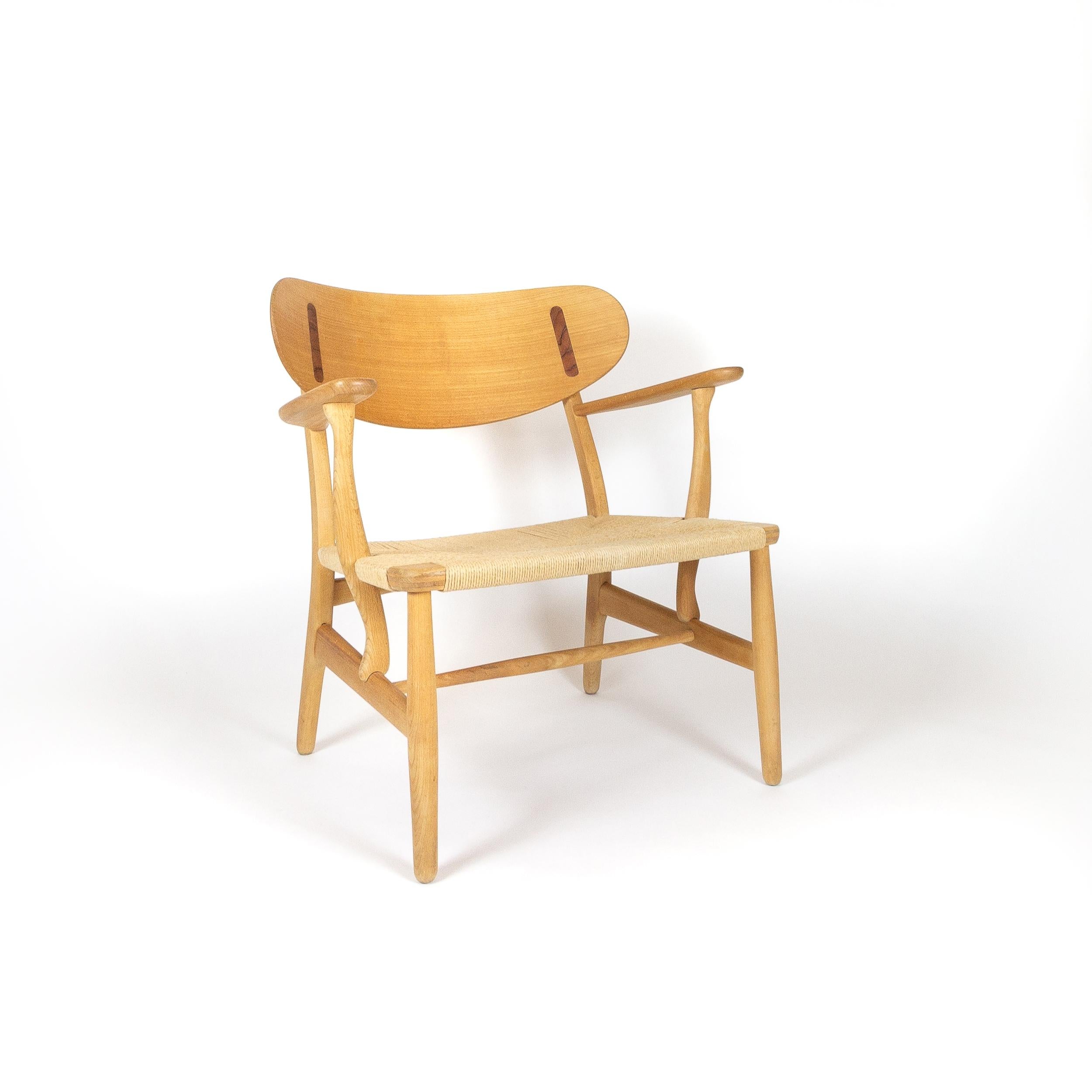 Mid-Century Modern CH22 Lounge Chair by Hans Wegner for Carl Hansen, Denmark