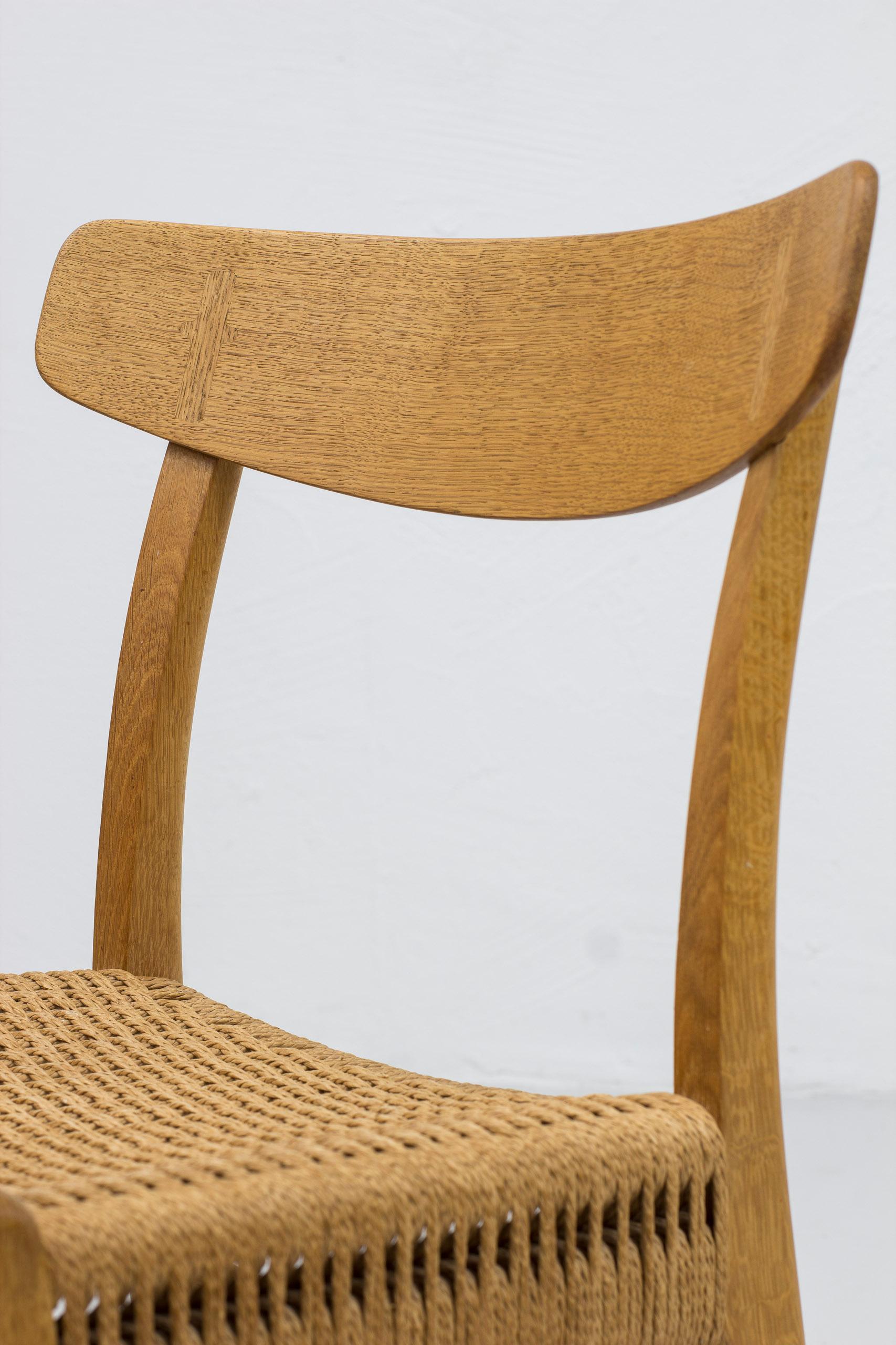 CH23 dining chair in oak and rope by Hans J. Wegner, Carl Hansen & Søn 2