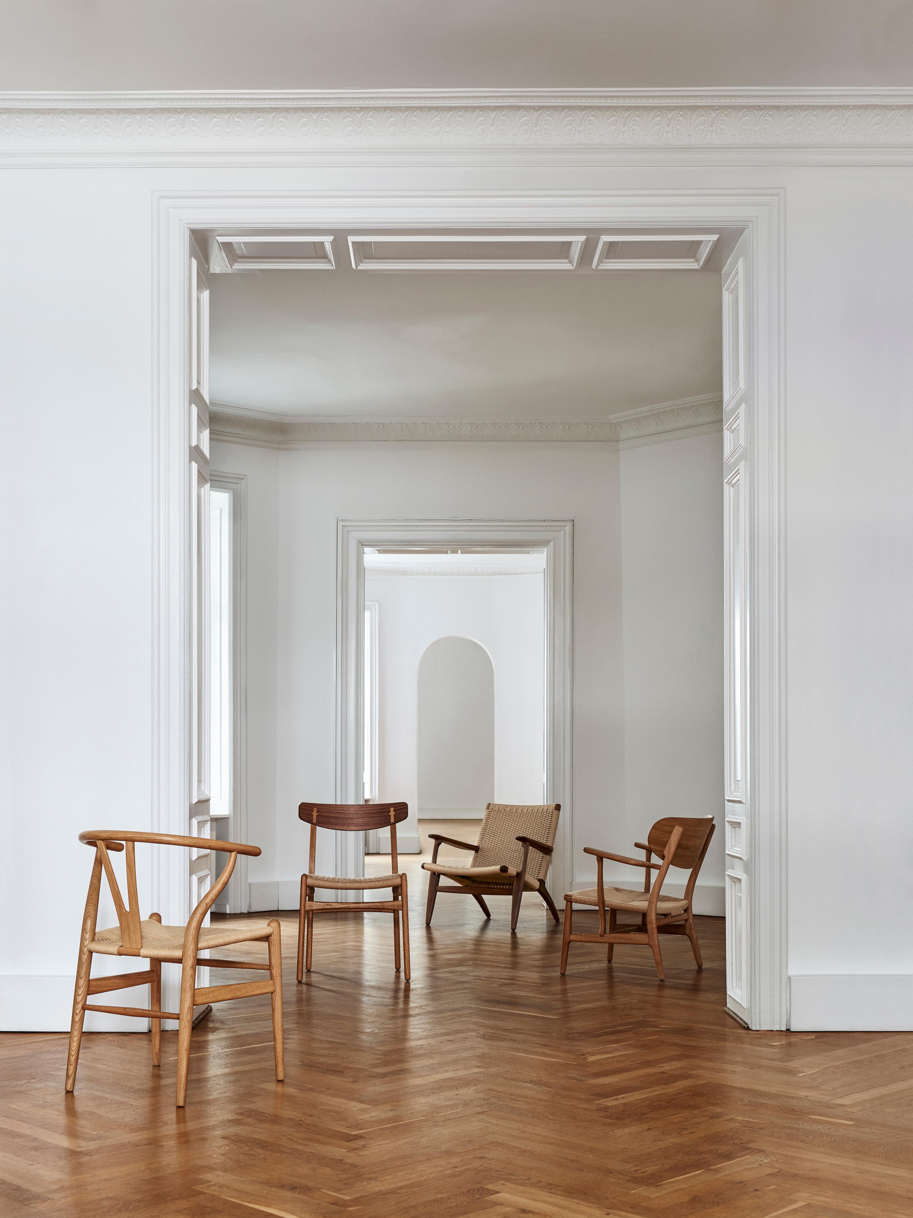 CH23 Dining Chair in Wood Finishes with Natural Papercord Seat by Hans J. Wegner 18