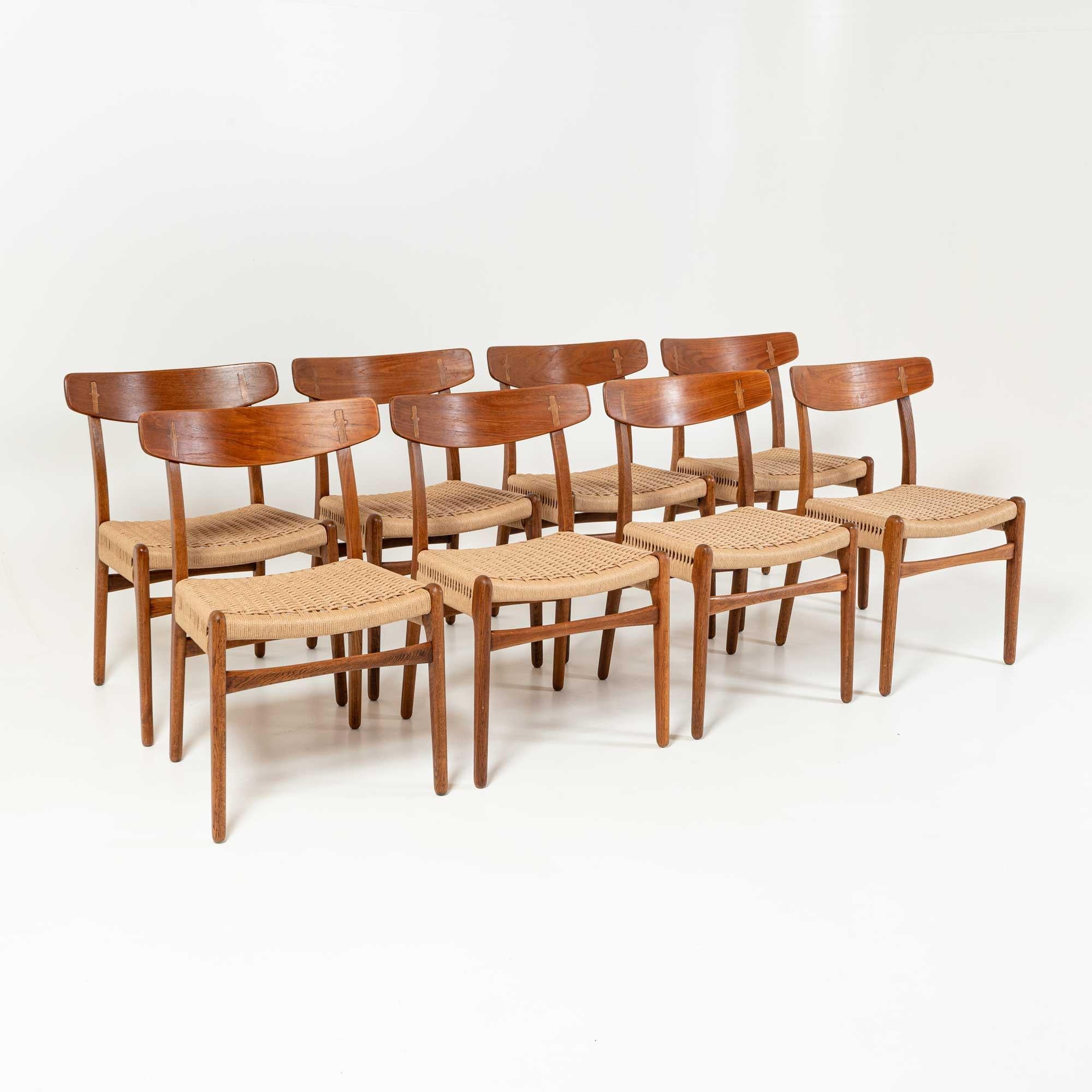 Mid-Century Modern CH23 Dining Chairs by Hans Wegner for Carl Hansen and Son in Oak and Teak
