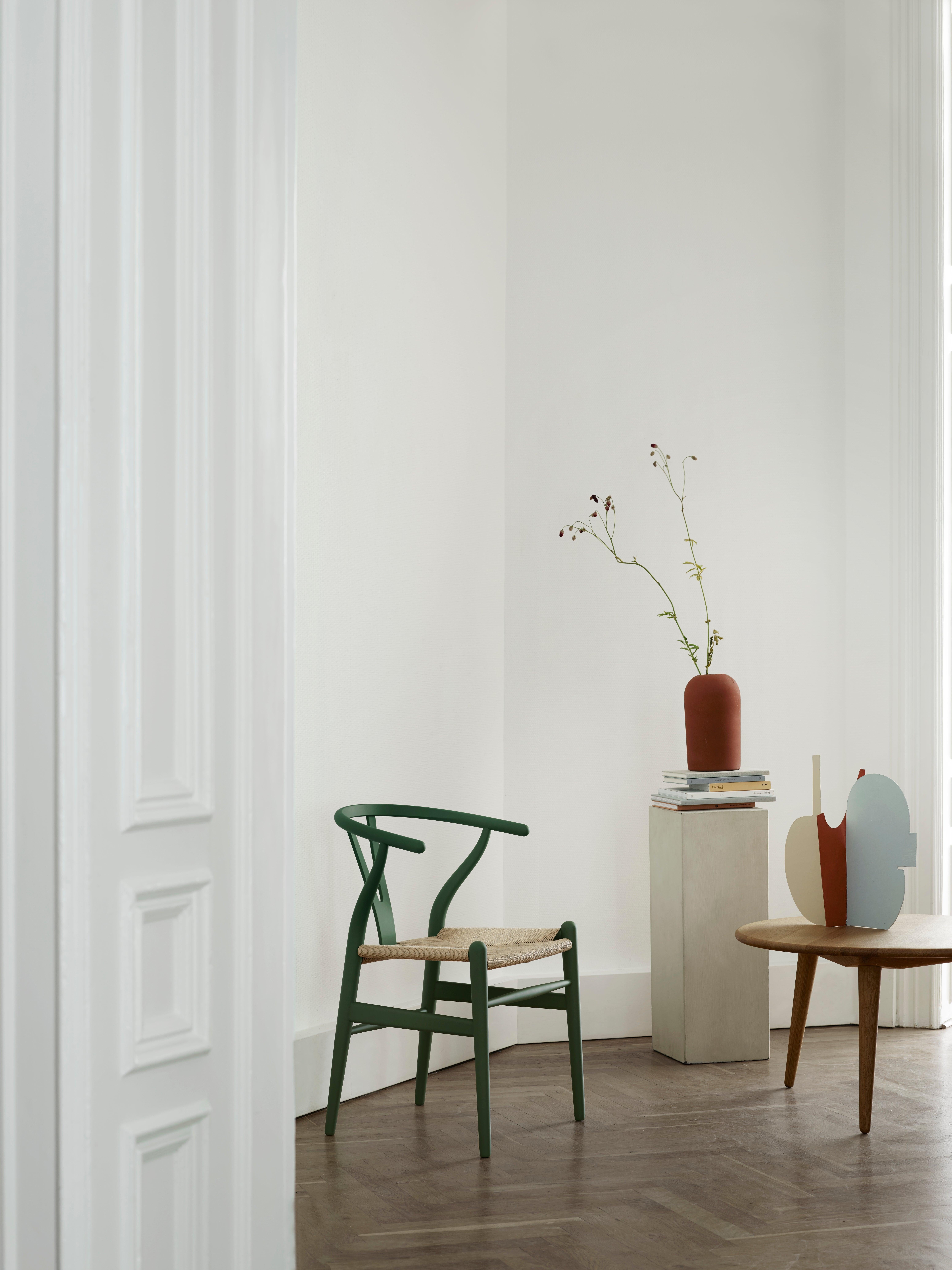 XXIe siècle et contemporain Chaise CH24 Wishbone de Hans J. Wegner, de couleur noire douce