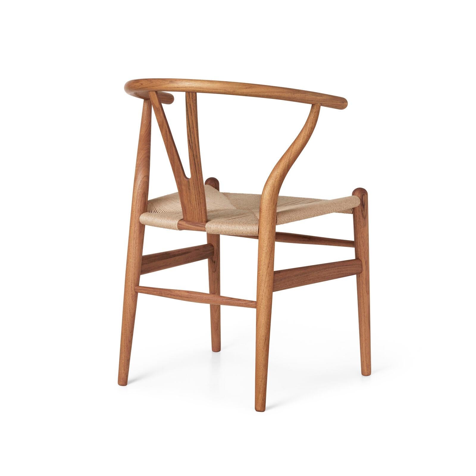 Mid-Century Modern CH24 Wishbone Chair in Teak Oil Finish with Natural Papercord *Quickship* For Sale