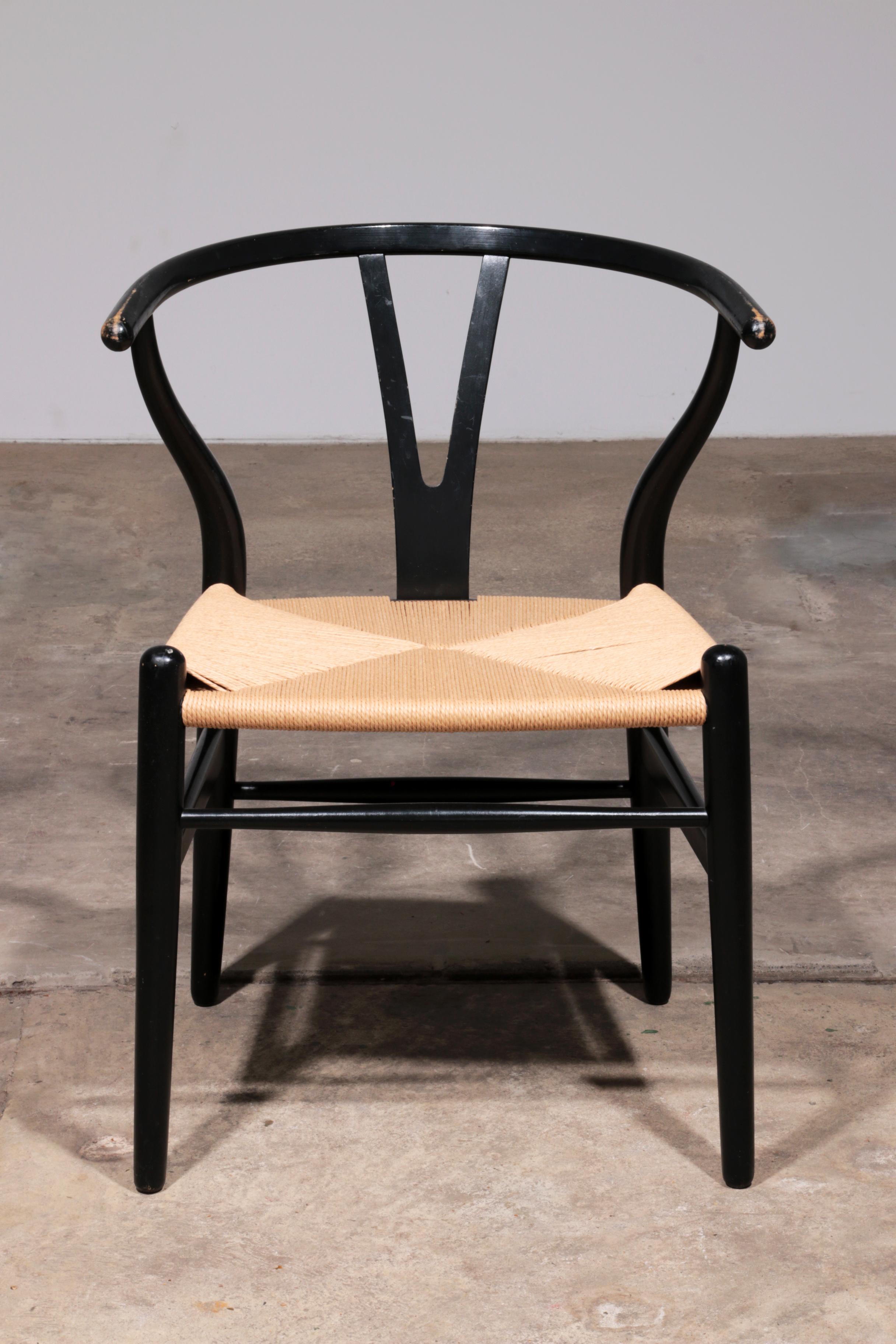 Danish Wishbone Chairs by Hans J. Wegner model CH 24 from Carl Hansen, 1960